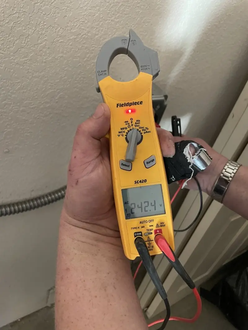 Voltage testing with clamp meter during Generator Installation in Shively